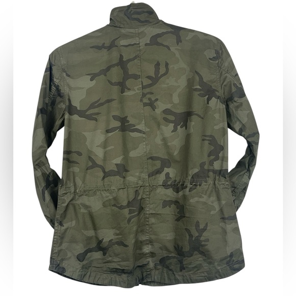 Buffalo David Bitton camouflage military style jacket/ shacket. Size medium GUC - Picture 10 of 14